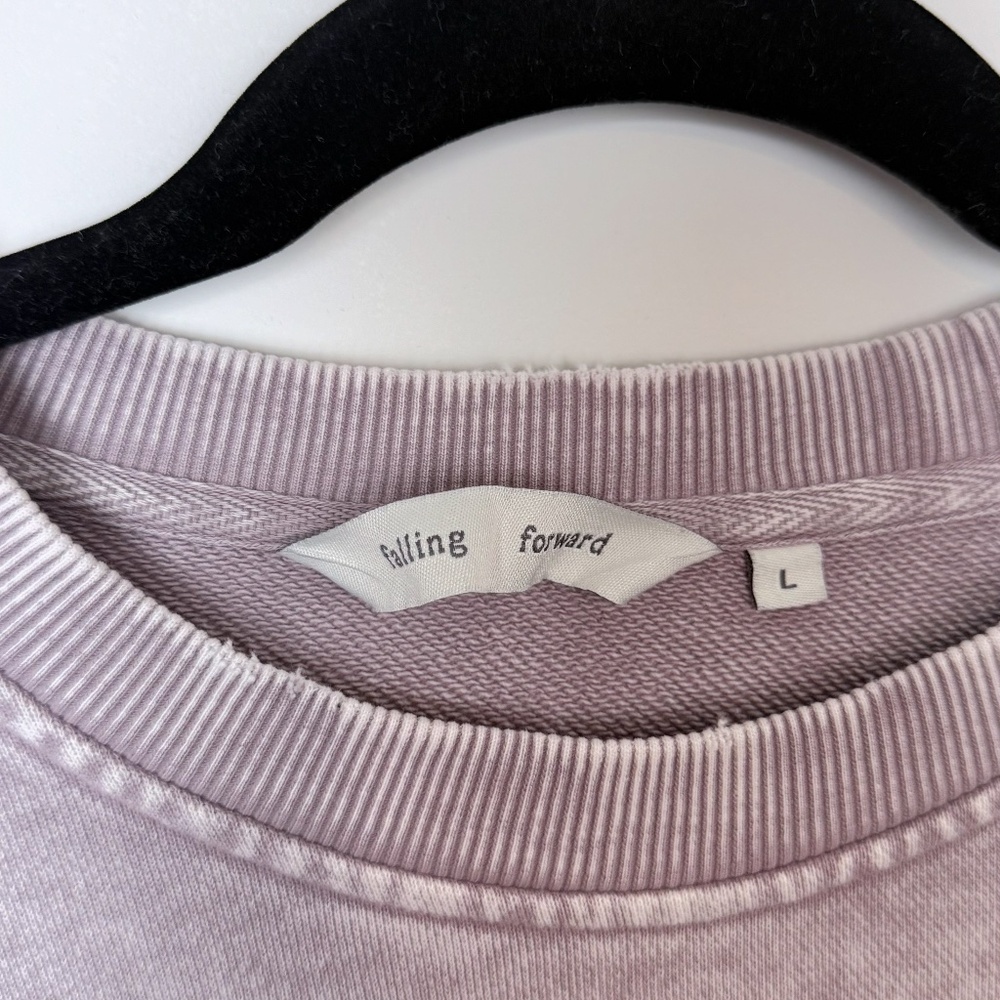 Falling Forward Free People Size Large Lavender Crewneck Sweater (A) - Picture 5 of 5